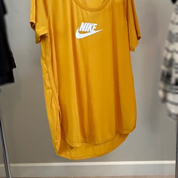 Bundle of 3 Men's Nike Loose Fitted T-Shirts - Picture 6 of 7